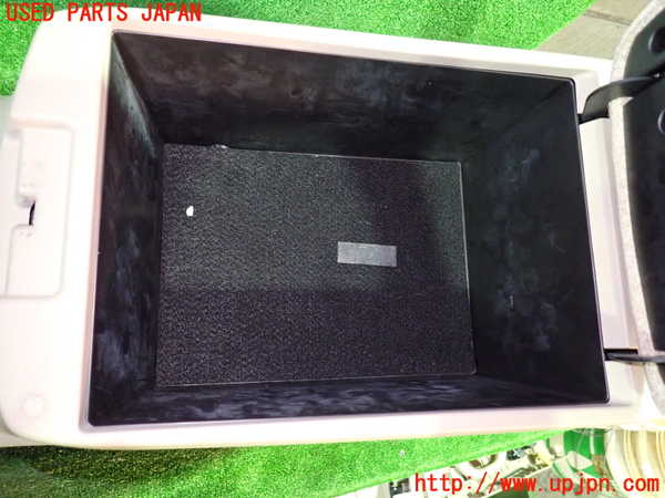 1UPJ-9239877540]アルファードハイブリッド(ATH10W)センターコンソール 中古_2