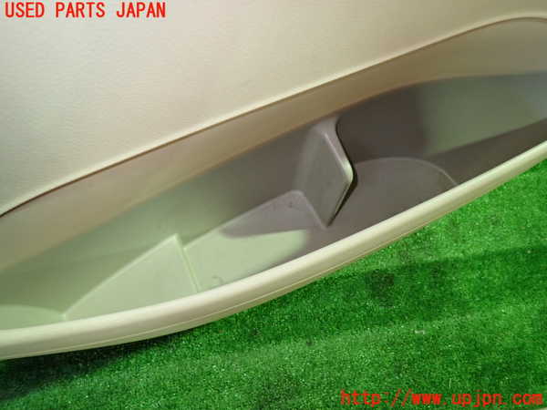 1UPJ-9239871264]アルファードハイブリッド(ATH10W)左前ドア内張り 中古_3