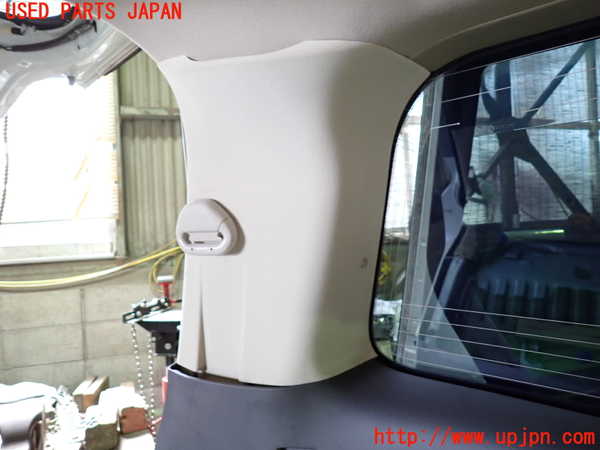 1UPJ-9239877680]アルファードハイブリッド(ATH10W)左リアピラートリム 中古_3