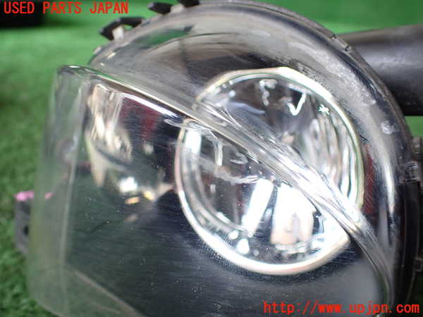1UPJ-9239881182]BMW 320i(VA20 E90)左フォグ 中古_4