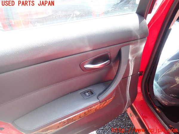 1UPJ-9239881320]BMW 320i(VA20 E90)左後ドア 43R-001582 M3240 中古_3