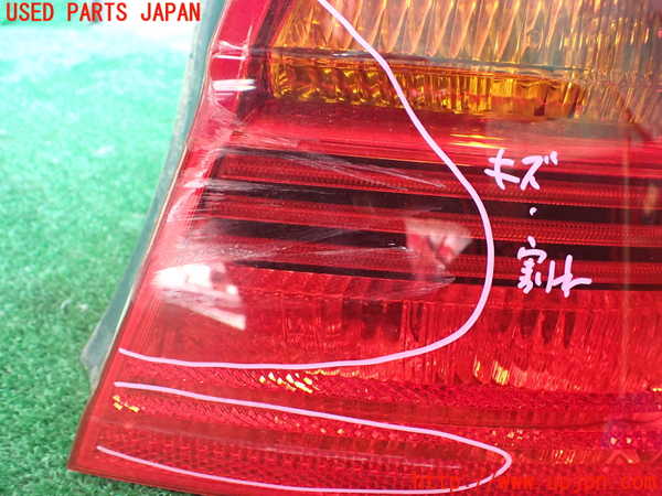 1UPJ-9239881530]BMW 320i(VA20 E90)右テールランプ 中古_3