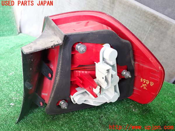 1UPJ-9239881536]BMW 320i(VA20 E90)左テールランプ 中古_2