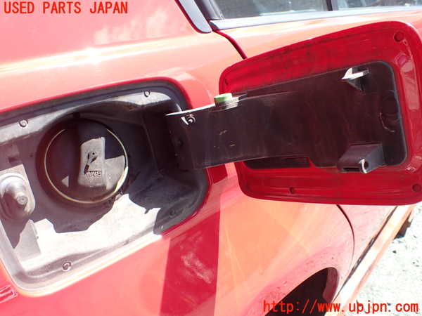 1UPJ-9239881690]BMW 320i(VA20 E90)フューエルリッド 中古_2