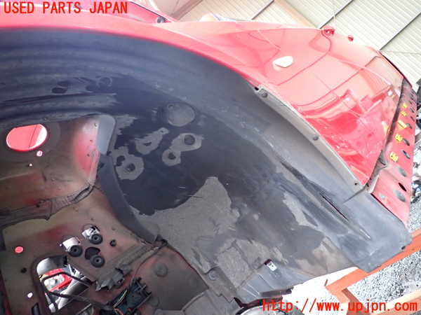 1UPJ-9239881092]BMW 320i(VA20 E90)左前フェンダーライナー 中古_2