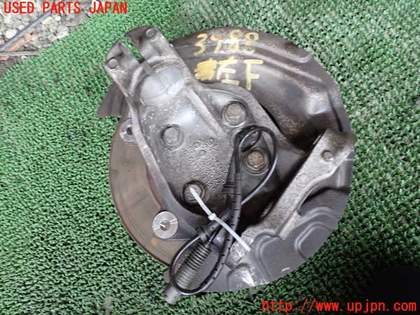 1UPJ-9239884295]BMW 320i(VA20 E90)左フロントナックルハブ 中古_2