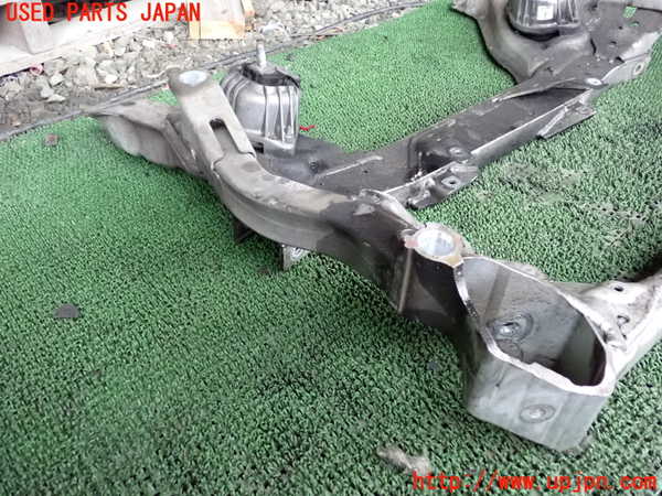 1UPJ-9239885285]BMW 320i(VA20 E90)フロントメンバー 中古_2