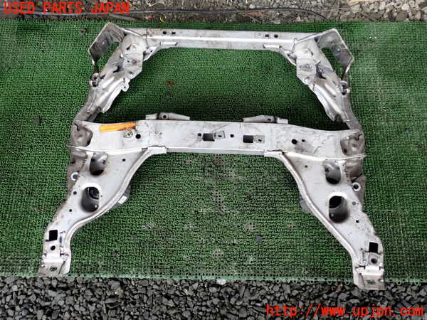 1UPJ-9239885285]BMW 320i(VA20 E90)フロントメンバー 中古_4