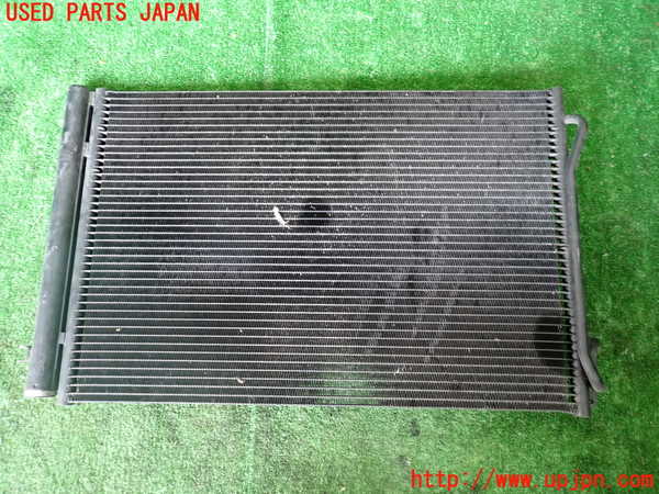 1UPJ-9239886031]BMW 320i(VA20 E90)エアコンコンデンサー1 中古_2