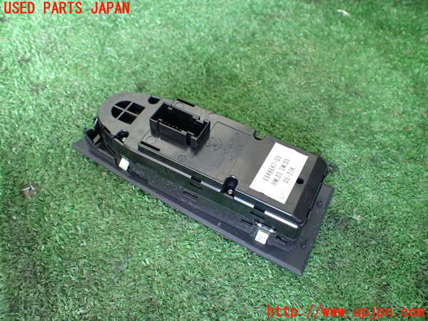 1UPJ-9239886240]BMW 320i(VA20 E90)右前パワーウィンドウスイッチ 中古_2