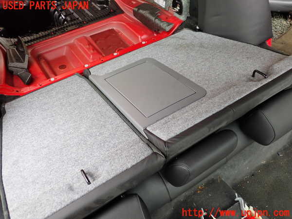 1UPJ-9239887385]BMW 320i(VA20 E90)リアシート 中古_5