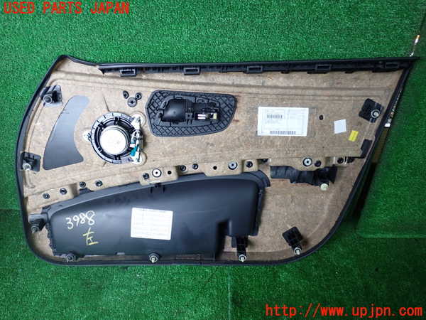 1UPJ-9239881264]BMW 320i(VA20 E90)左前ドア内張り 中古_3