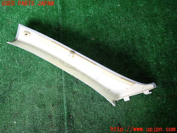 1UPJ-9239887655]BMW 320i(VA20 E90)右フロントピラートリム 中古_2