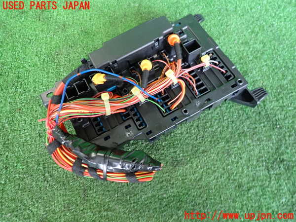 2UPJ-9239896741]BMW ミニ(MINI)クーパー F56(XR15M)ヒューズボックス1(室内助手席側) 中古_2