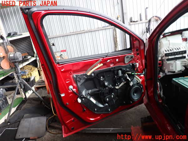 2UPJ-9239901260]MAZDA2(デミオ)(DJLFS)左前ドア ジャンク_3