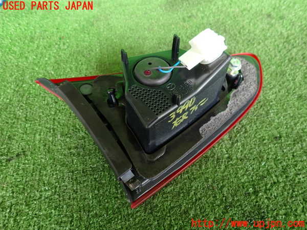 2UPJ-9239901550]MAZDA2(デミオ)(DJLFS)右リアフィニッシャー 中古_2
