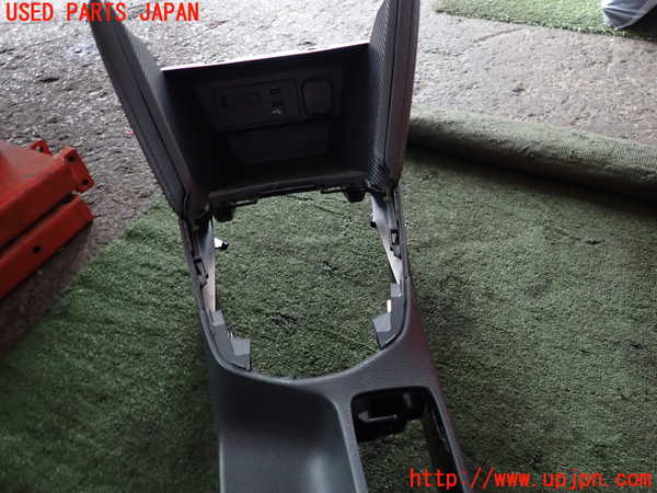 2UPJ-9239907540]MAZDA2(デミオ)(DJLFS)センターコンソール 中古_3