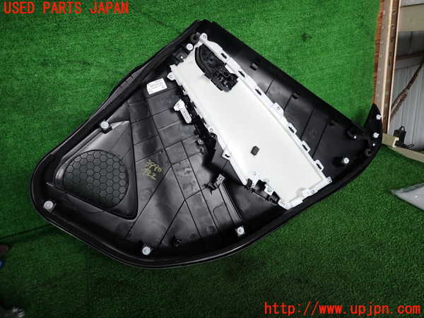 2UPJ-9239901324]MAZDA2(デミオ)(DJLFS)左後ドア内張り 中古_3