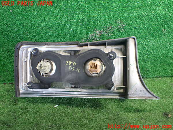 2UPJ-9239911530]センチュリー(GZG50)右テールランプ 中古_3