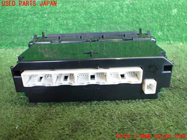 2UPJ-9239916066]センチュリー(GZG50)エアコンスイッチ1 中古_2