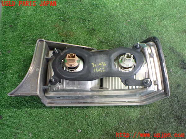 2UPJ-9239917675]センチュリー(GZG50)右リアピラートリム 中古_3