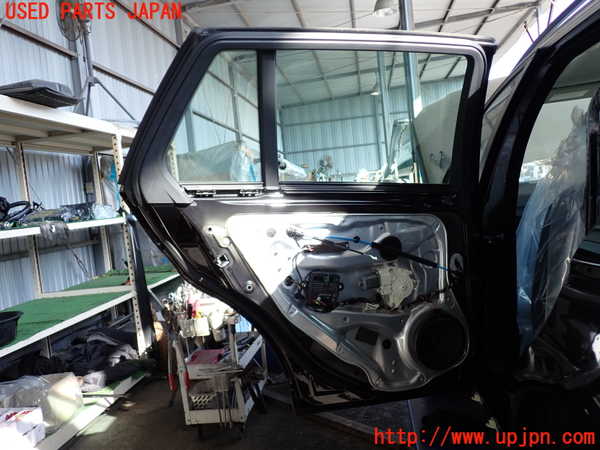 2UPJ-9239921320]ベンツ C180 ステーションワゴン S204(204249)左後ドア 中古 AGC M25 43R-00049_4