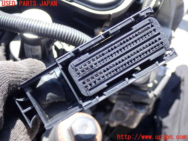 2UPJ-9239922010]ベンツ C180 ステーションワゴン S204(204249)エンジン 271 中古_4