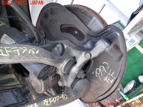 2UPJ-9239924295]ベンツ C180 ステーションワゴン S204(204249)左フロントナックルハブ 中古_2