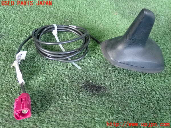 2UPJ-9239926550]ベンツ C180 ステーションワゴン S204(204249)アンテナ 中古_2