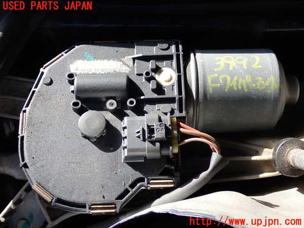 2UPJ-9239926770]ベンツ C180 ステーションワゴン S204(204249)フロントワイパーモーター 中古_3