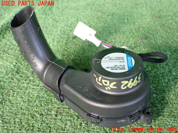 2UPJ-9239926095]ベンツ C180 ステーションワゴン S204(204249)ブロアファン(ブロアーファン) 中古_2