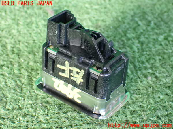2UPJ-9239926245]ベンツ C180 ステーションワゴン S204(204249)左前パワーウィンドウスイッチ 中古_2