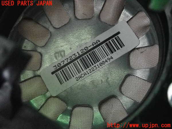 2UPJ-9239927865]ベンツ C180 ステーションワゴン S204(204249)運転席側エアバッグカバー 中古_4