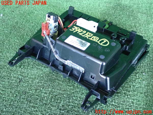 2UPJ-9239927821]ベンツ C180 ステーションワゴン S204(204249)灰皿1 中古_3
