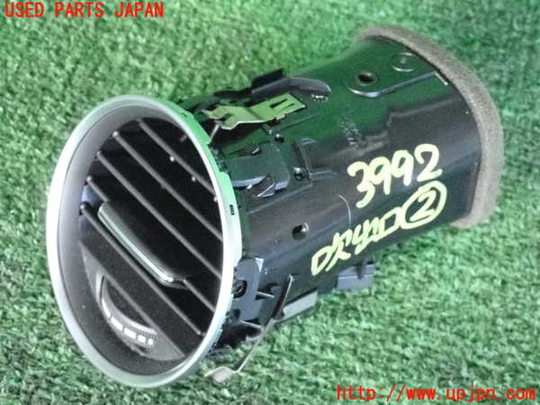 2UPJ-9239927527]ベンツ C180 ステーションワゴン S204(204249)エアコン吹き出し口2(左) 中古_2