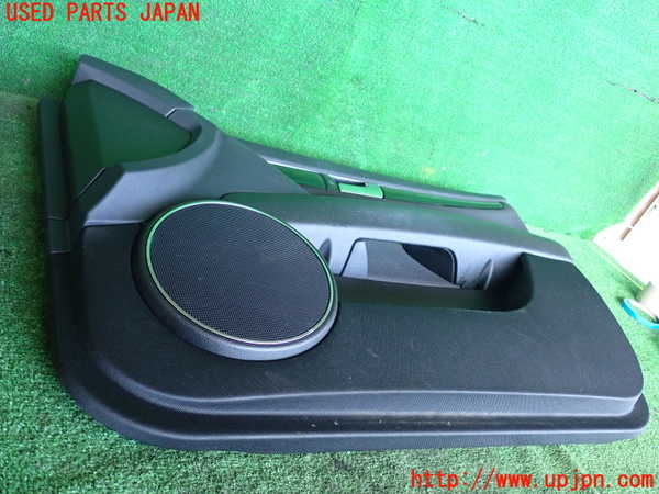 2UPJ-9239921234]ベンツ C180 ステーションワゴン S204(204249)右前ドア内張り 中古_3