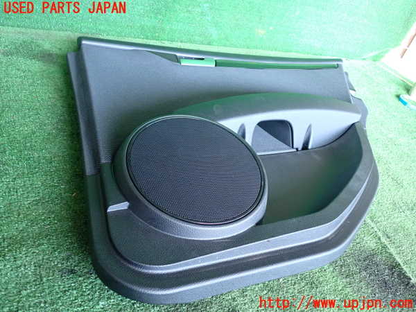 2UPJ-9239921294]ベンツ C180 ステーションワゴン S204(204249)右後ドア内張り 中古_3