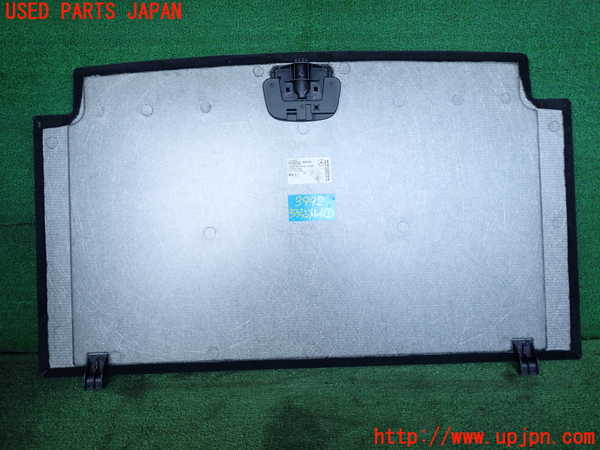 2UPJ-9239927771]ベンツ C180 ステーションワゴン S204(204249)ラゲッジトレイ1 中古_2