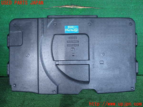 2UPJ-9239927772]ベンツ C180 ステーションワゴン S204(204249)ラゲッジトレイ2 中古_2