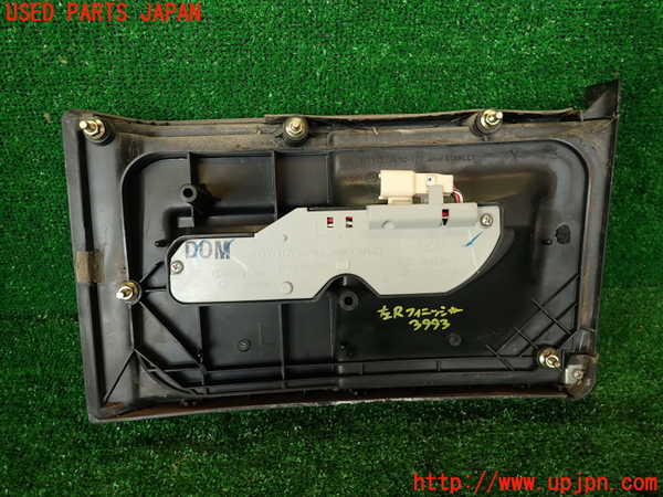 2UPJ-9239931552]セルシオ(UCF11)左リアフィニッシャー 中古_4