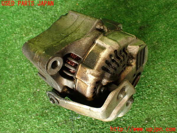 2UPJ-9239936015]セルシオ(UCF11)オルタネーター(ダイナモ) 中古_2