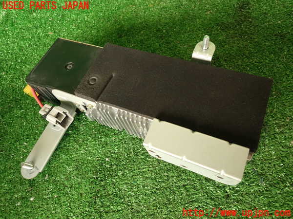 2UPJ-9239936525]セルシオ(UCF11)アンプ 中古_2