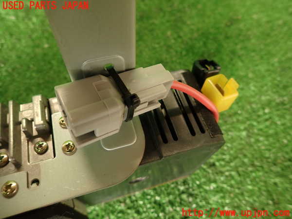 2UPJ-9239936525]セルシオ(UCF11)アンプ 中古_4
