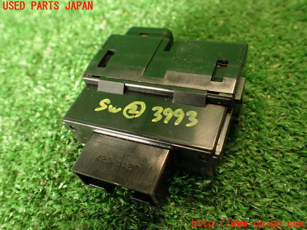2UPJ-9239936307]セルシオ(UCF11)スイッチ2 (TRC OFF) 中古_3