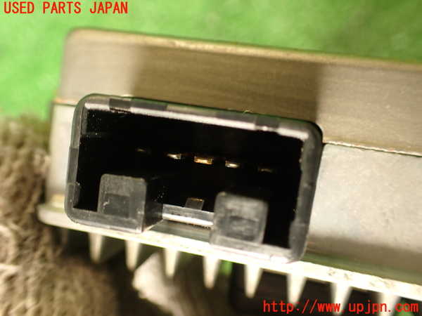 2UPJ-9239936153]セルシオ(UCF11)コンピューター8 中古_3