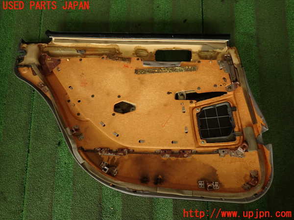 2UPJ-9239931294]セルシオ(UCF11)右後ドア内張り 中古_5