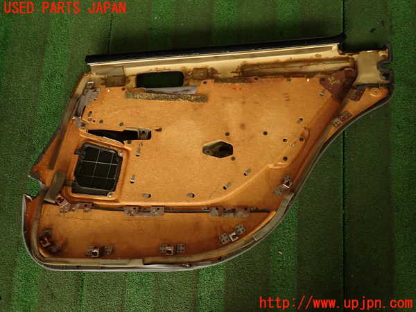 2UPJ-9239931324]セルシオ(UCF11)左後ドア内張り 中古_5