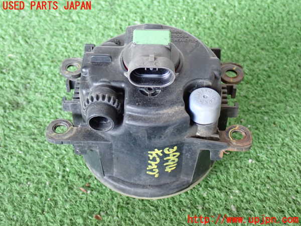 2UPJ-9239941182]リンカーン・ナビゲーター(不明)左フォグ 中古_3