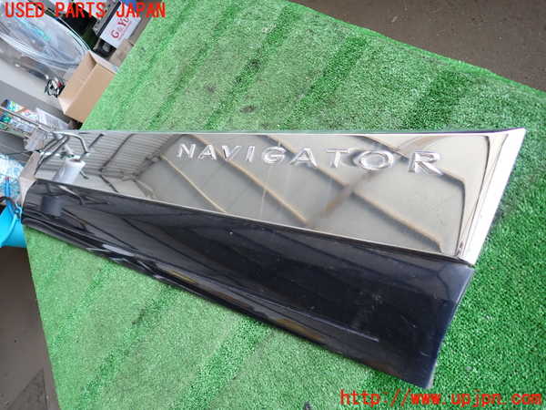 2UPJ-9239941232]リンカーン・ナビゲーター(不明)右前ドアパネル 中古_3