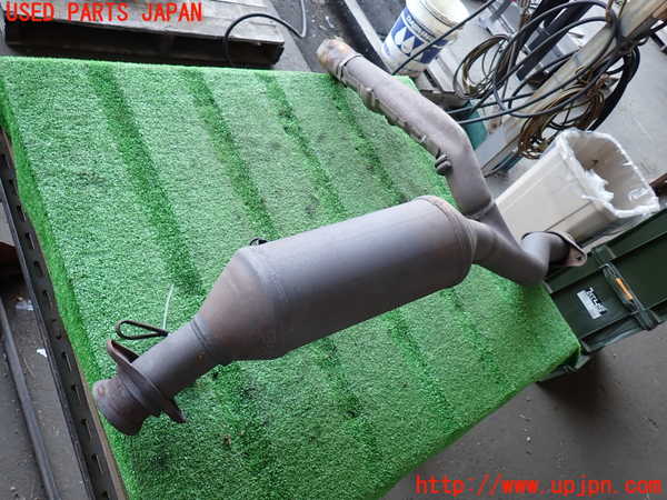 2UPJ-9239942661]リンカーン・ナビゲーター(不明)触媒1 (ジャンク品) 中古_4